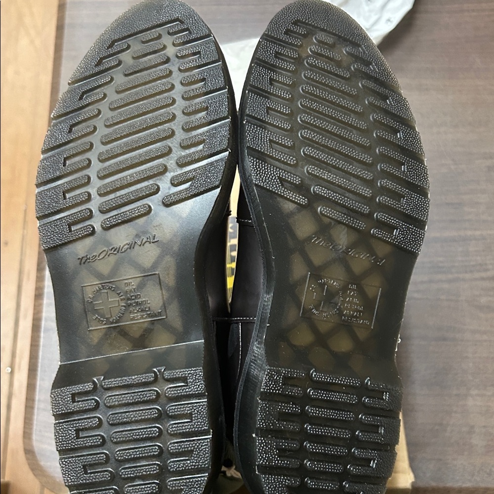 Dr. Martens Women's Bianca - Picture 5 of 6